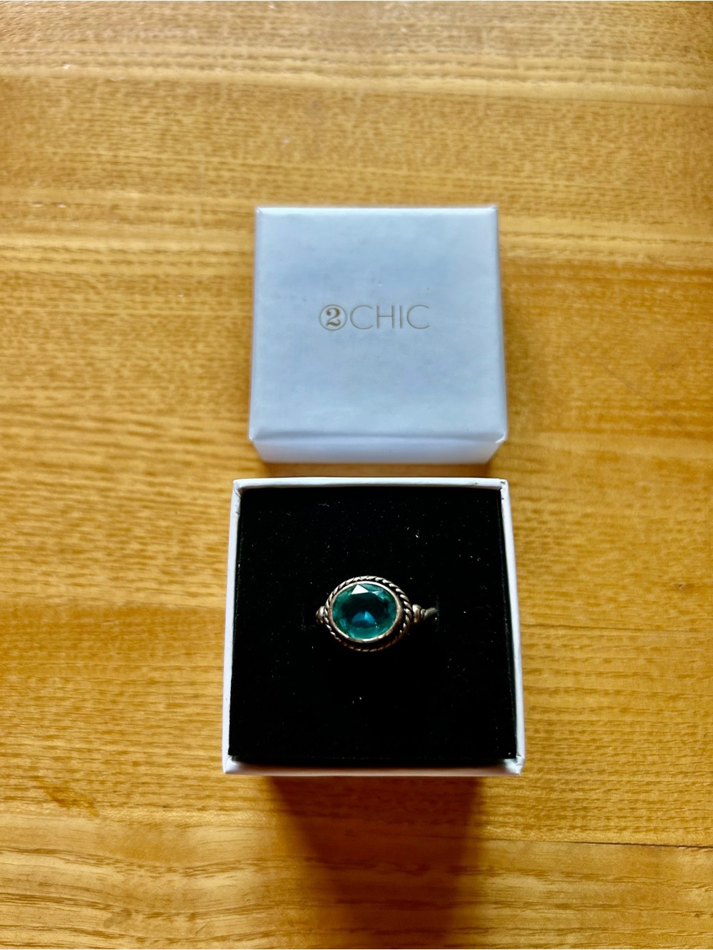 2 Chic Blue Oval Ring with Twisted Silver Band